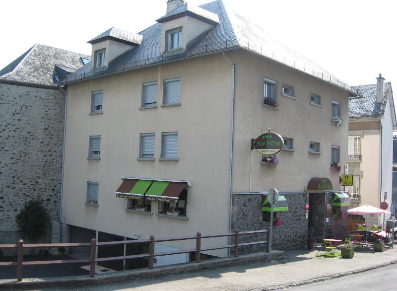 Auv'Hotel Mauriac  Exteriér fotografie