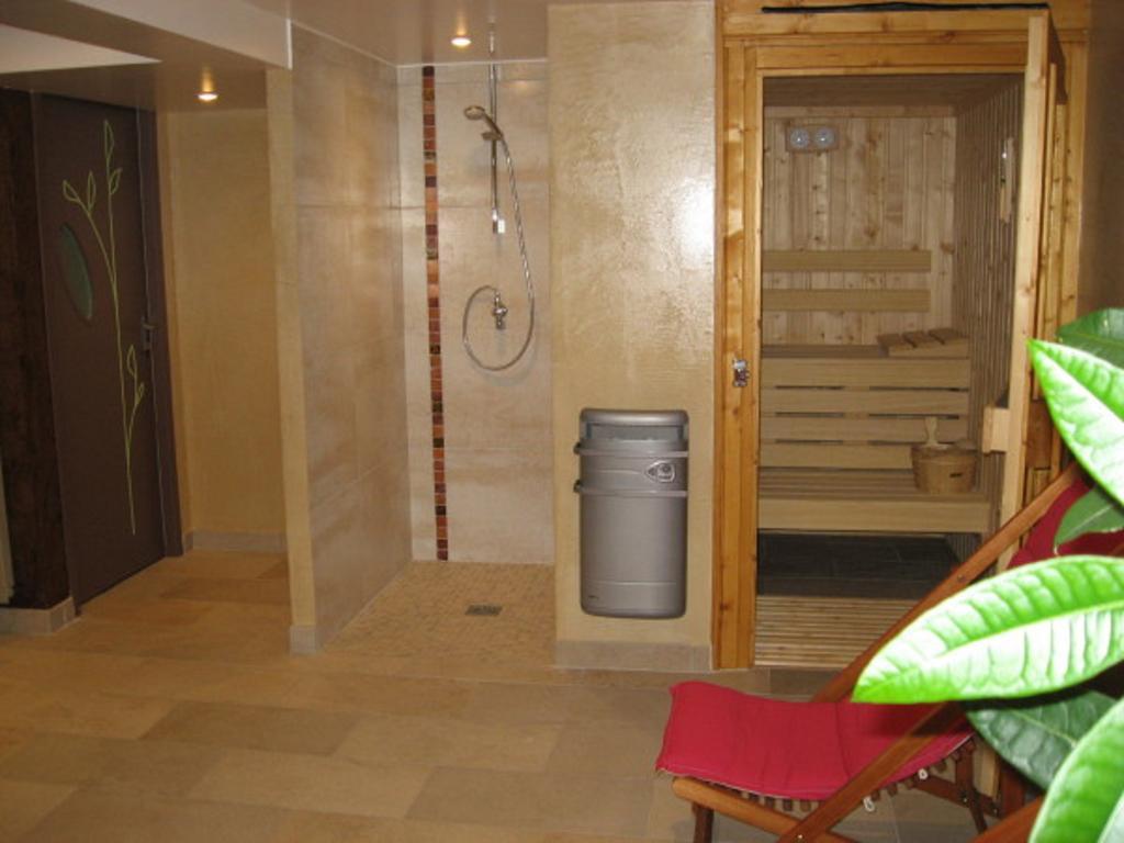 Auv'Hotel Mauriac  Exteriér fotografie